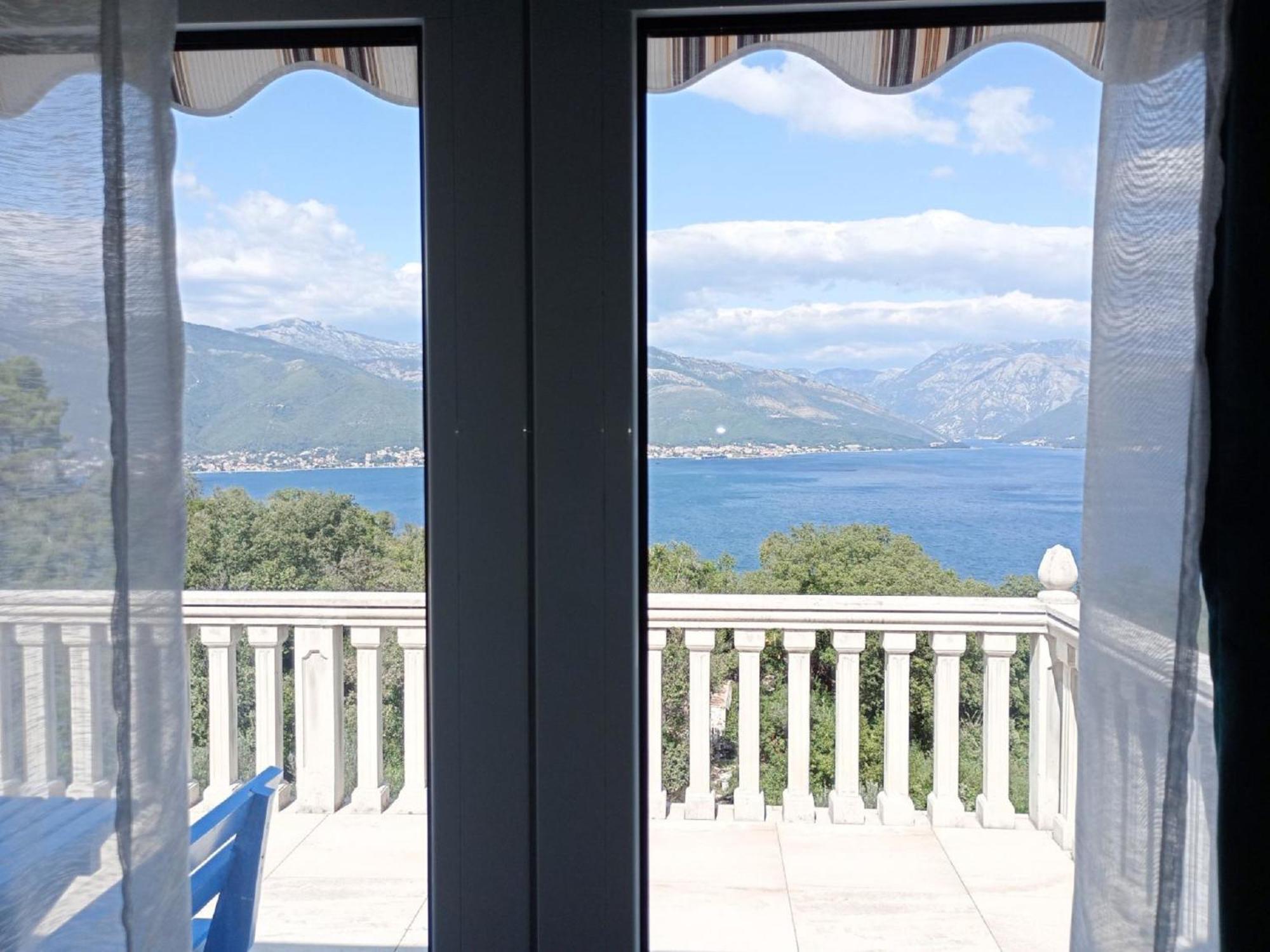 Apartments Vidikovac Тиват Екстериор снимка