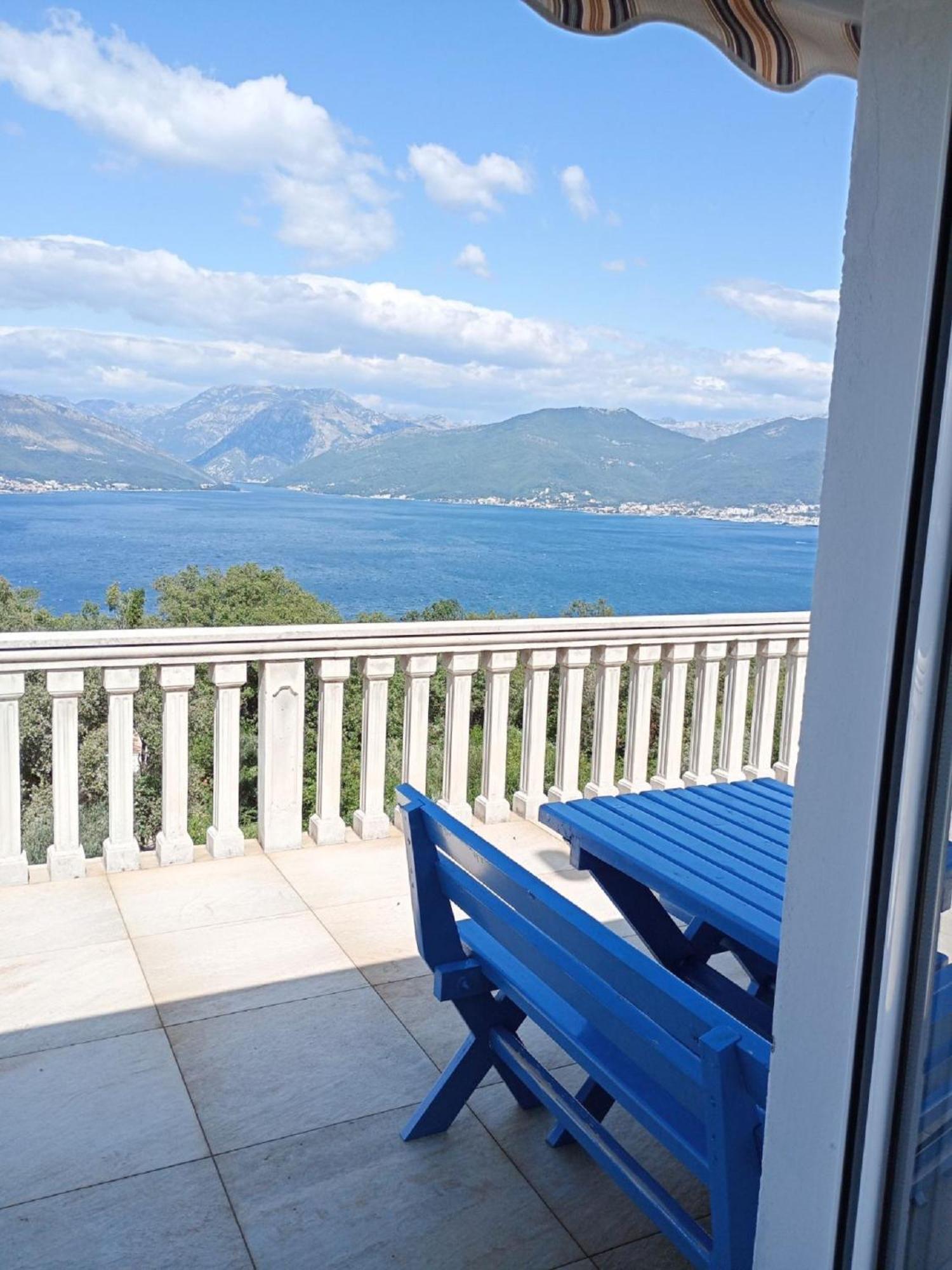 Apartments Vidikovac Тиват Екстериор снимка